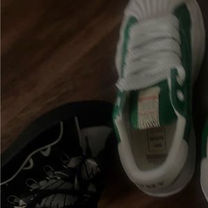 Meet your Posher, King